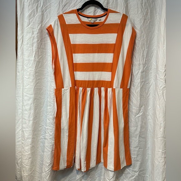 Boden Vibrant Orange and White Cotton Jersey Tshirt Dress - Picture 2 of 7